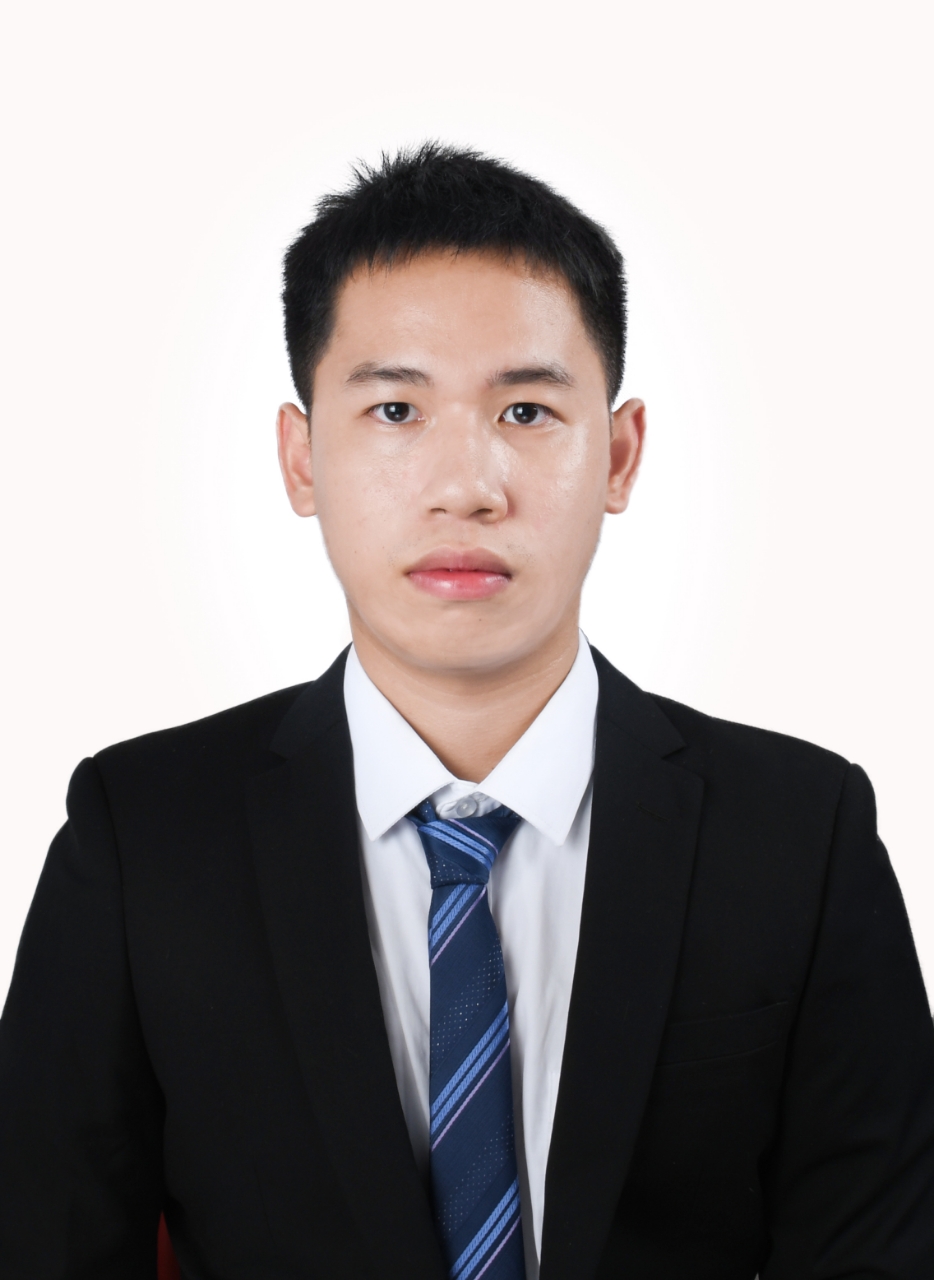 Heming LI